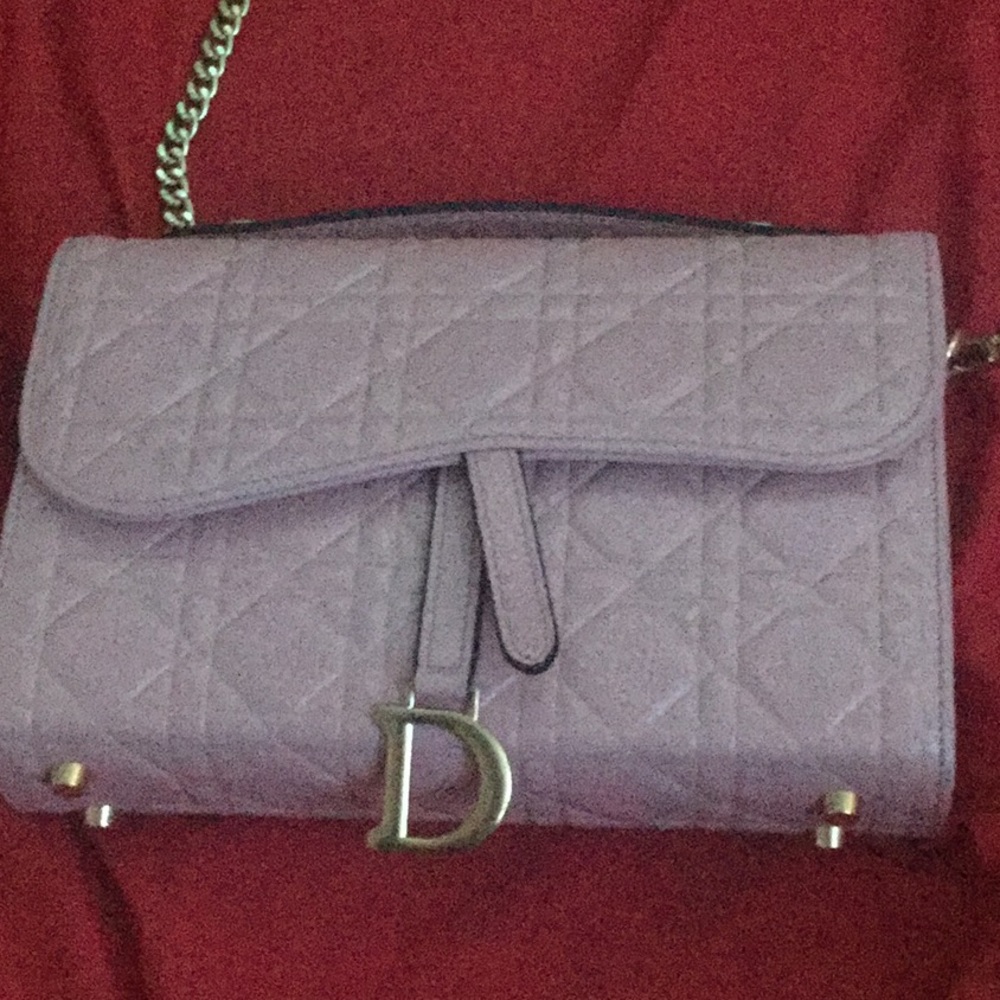 More of the dior bag (don’t buy just to show)